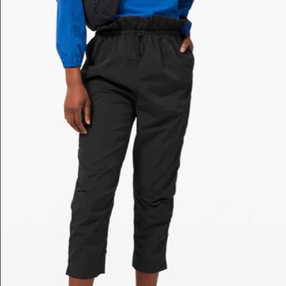 lululemon athletica Pants - Lululemon Break the Mold HR crop 23” grey paperbag NWT